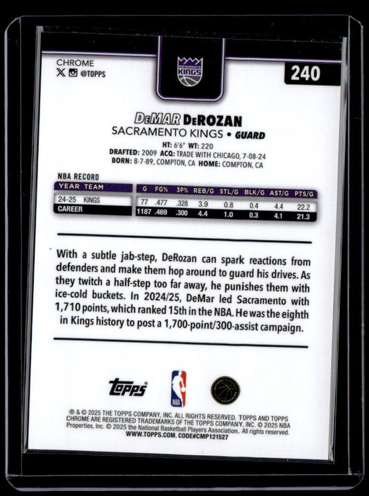2025-26 Topps Chrome DeMar DeRozan Gold Wave Refractor #/50