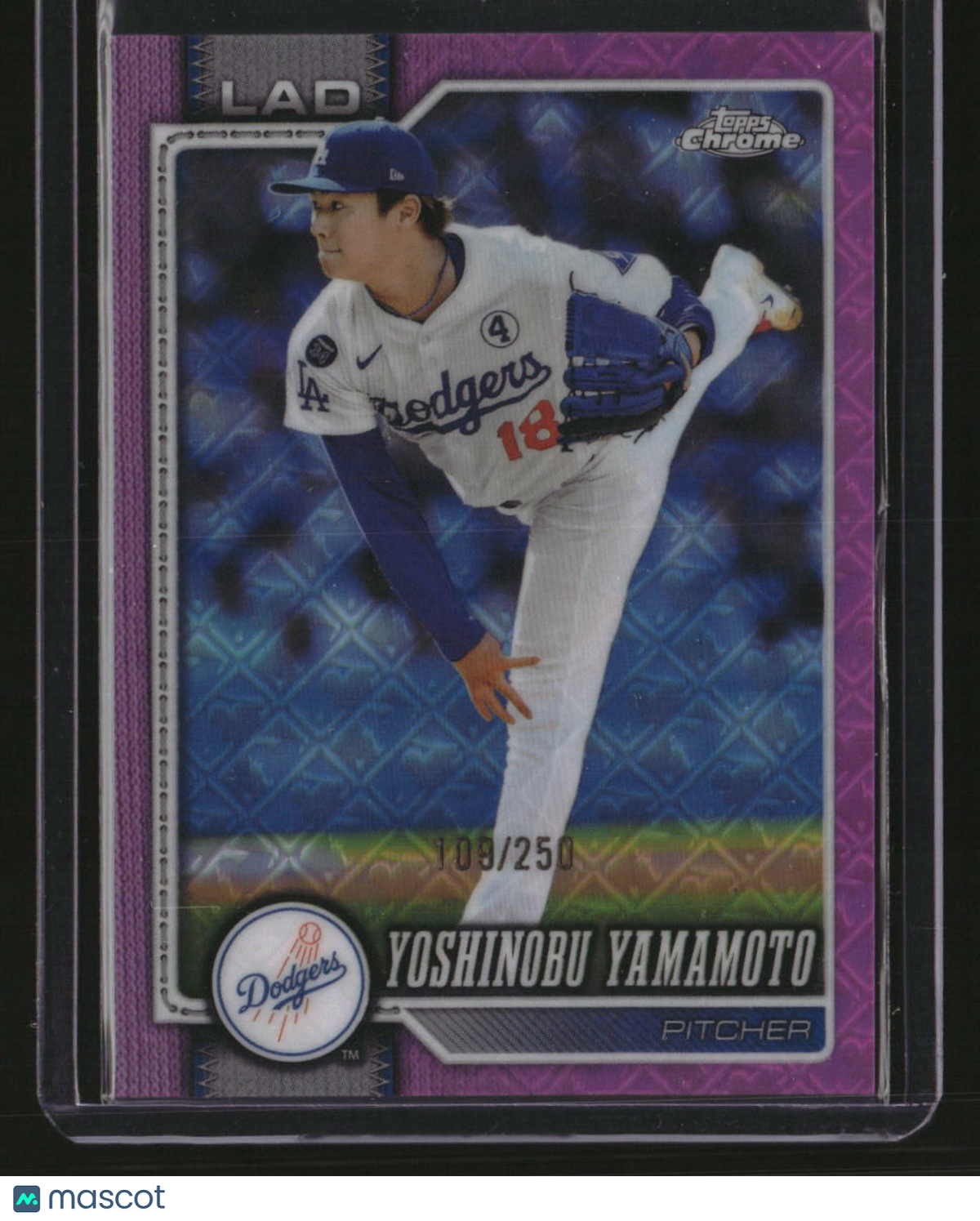 2026 Topps Chrome Logofractor Edition Yoshinobu Yamamoto Pink Refractor #/250